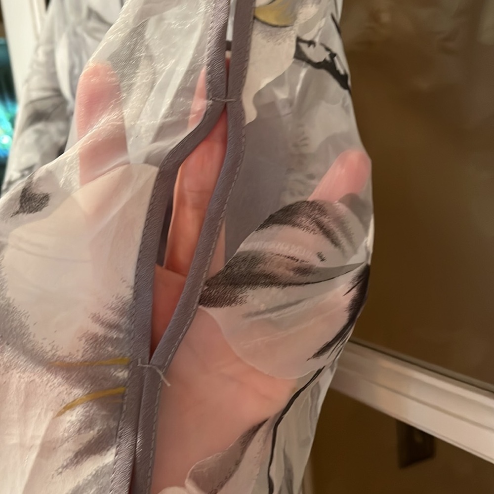 Dress - Picture 3 of 6